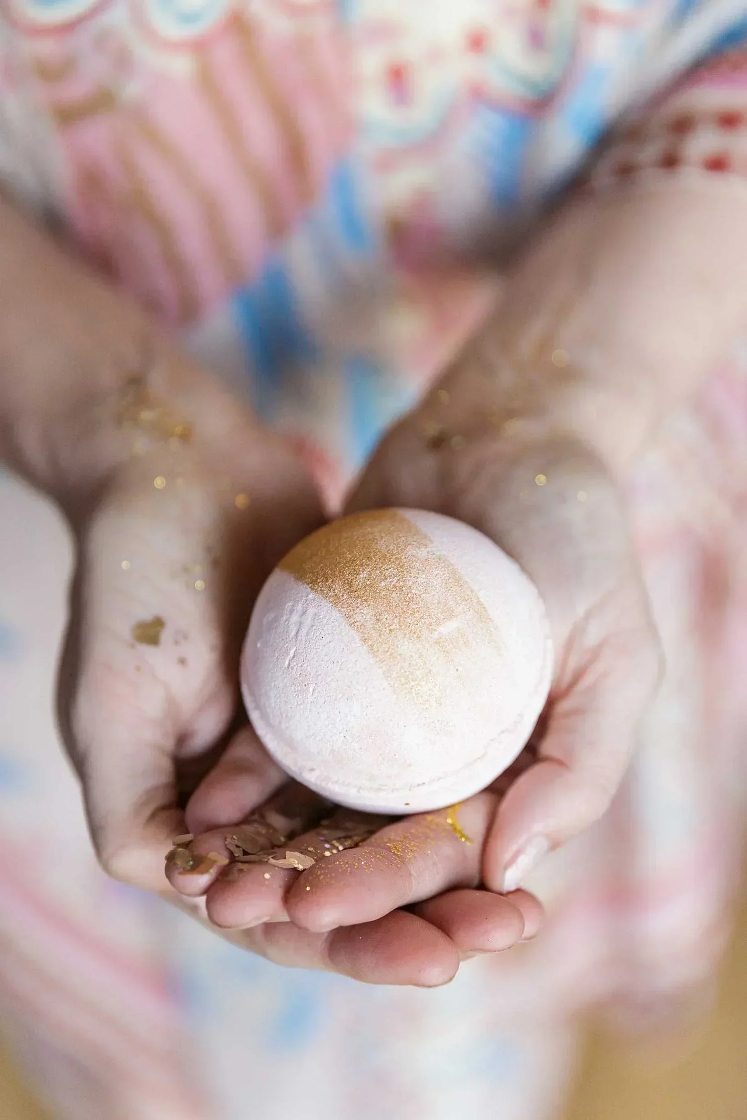 What is actually inside a bath bomb?