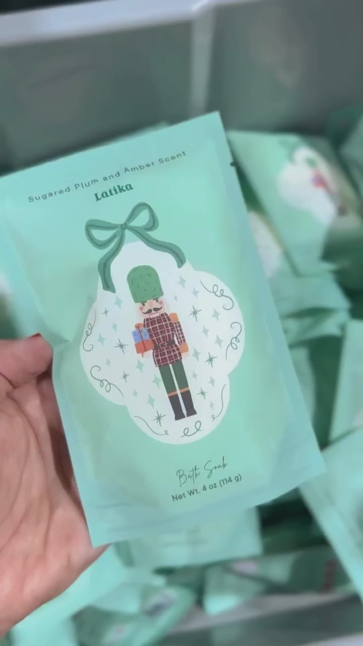👀✨ A little early holiday magic is taking shape…
Our team is already crafting Christmas and Hanukkah editions on the production floor. Available now (ships sept 15) to LatikaBeauty.com and select stores!

Retailer shop on Faire.com using the link in our profile - many designs will be sold out again soon so catch your top choices now! 

🩵 

